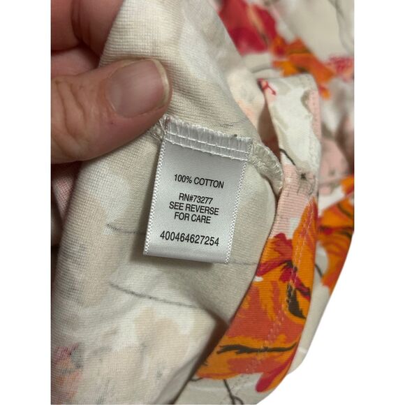 Croft & Barrow Floral V Neck T-Shirt Classic Tee Top Women's Large - Picture 2 of 4